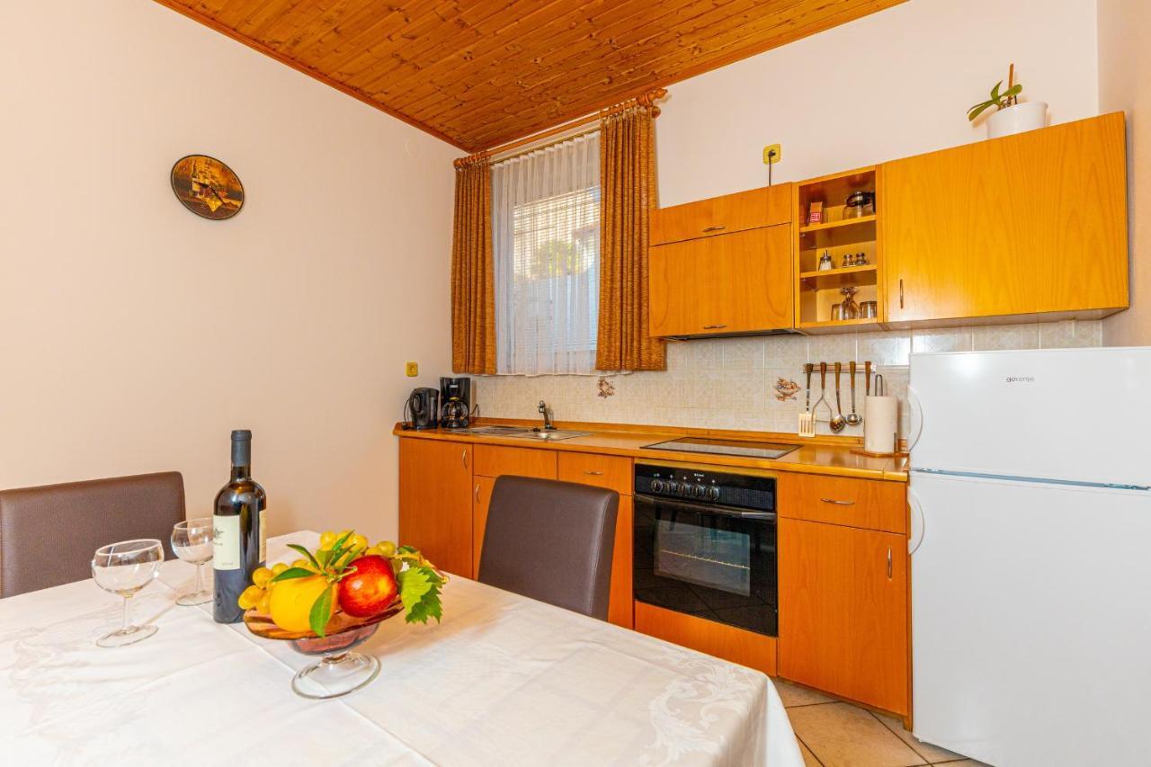 Vacattio Apartment 2 Crikvenica Bagian luar foto